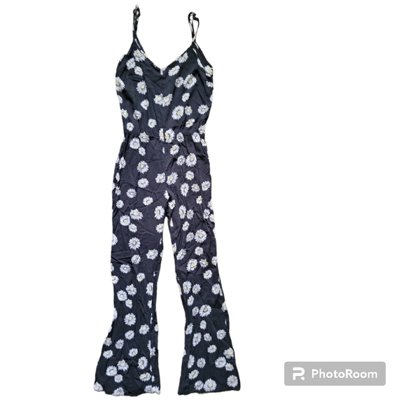 Volcom Daisy Covered Strappy Jumpsuit  - S - Picture 1 of 13